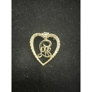 Vintage GERRY's Silver Tone Heart & Love Pattern -‎ Pendant - Brooch - Pin